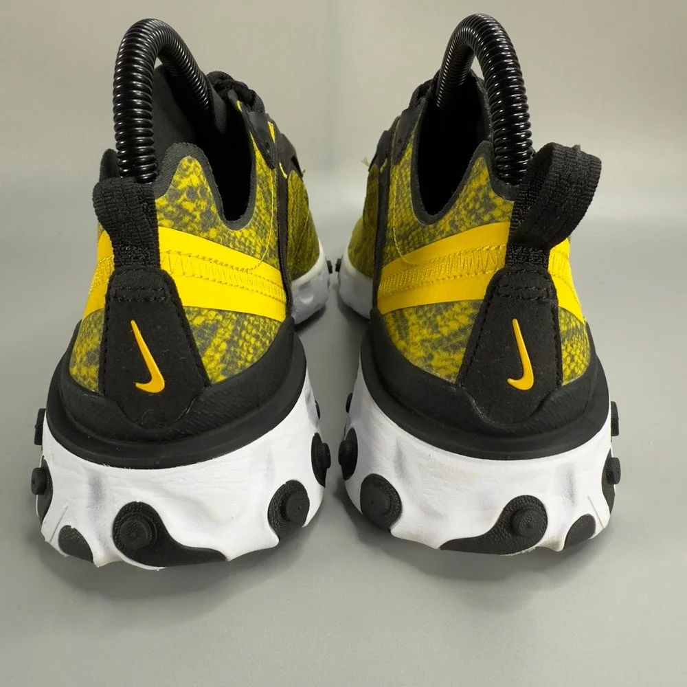 Nike React Element 55 Womens 7 Running Shoe Yellow Black White Snakeskin Sneaker